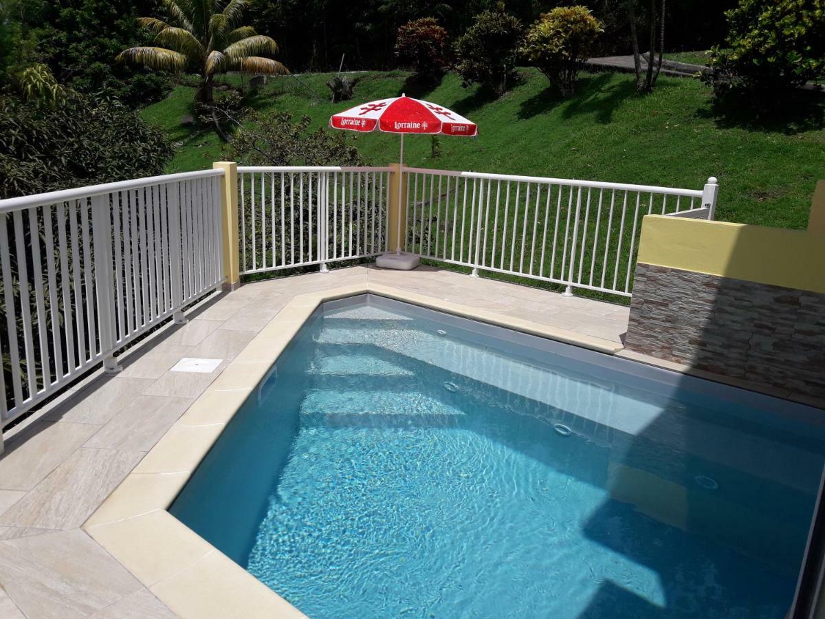 Villa Lineddy Guinee-Fleury Exterior photo